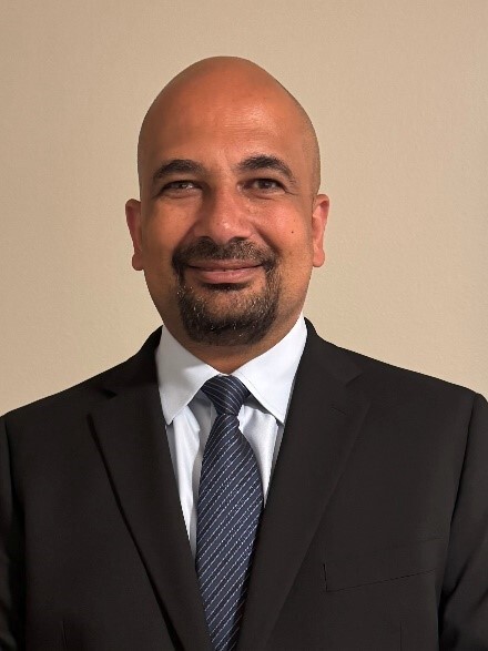 Photo of Emil Mikhail